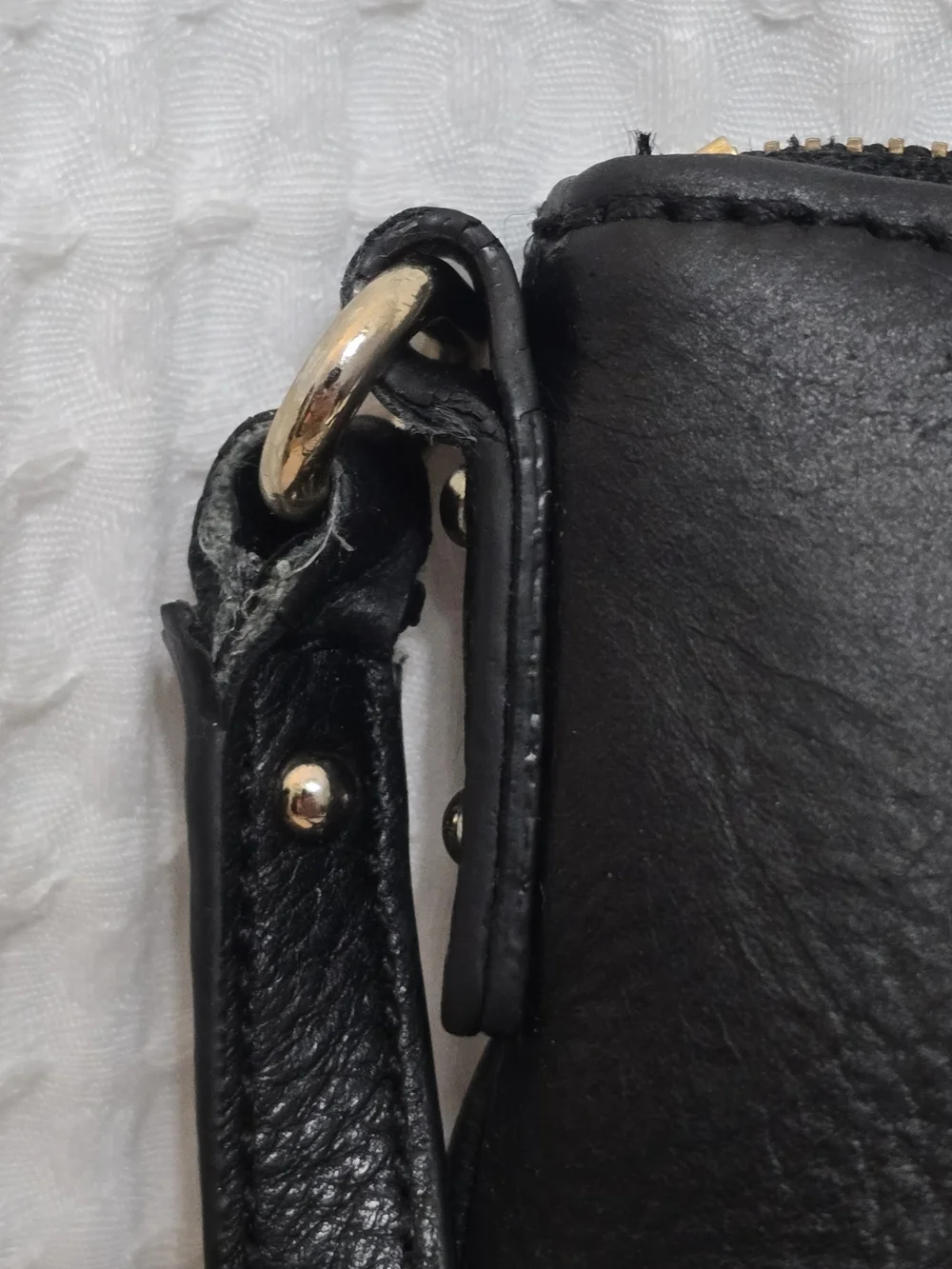 Kate Spade New York Black Pebbled Leather Crossbody Bag Gold Hardware